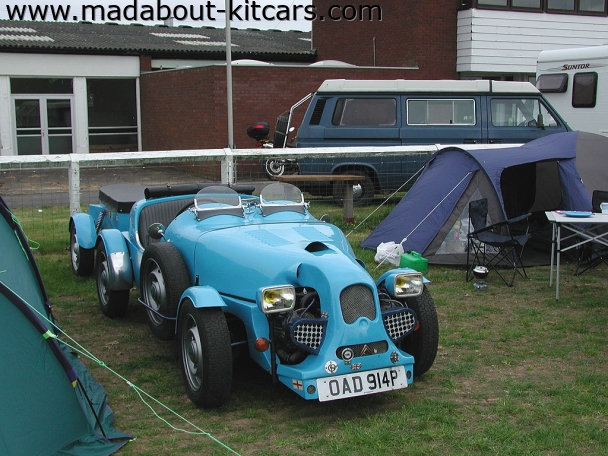 Cradley Motor Works - Lomax 224. Camping down for the night