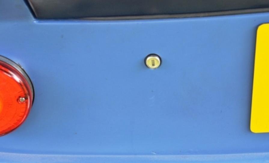31 boot lock.jpg