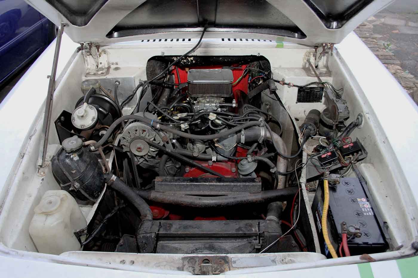 SE-5-Engine-Bay.jpg