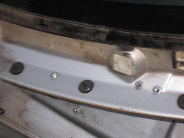 mounting rivnuts.JPG